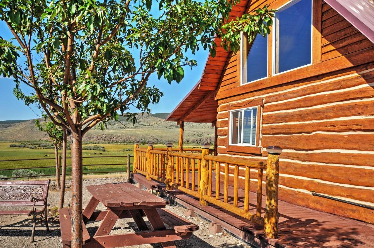 Remote Antimony Log Cabin With Green Meadow Views! Villa Exterior photo